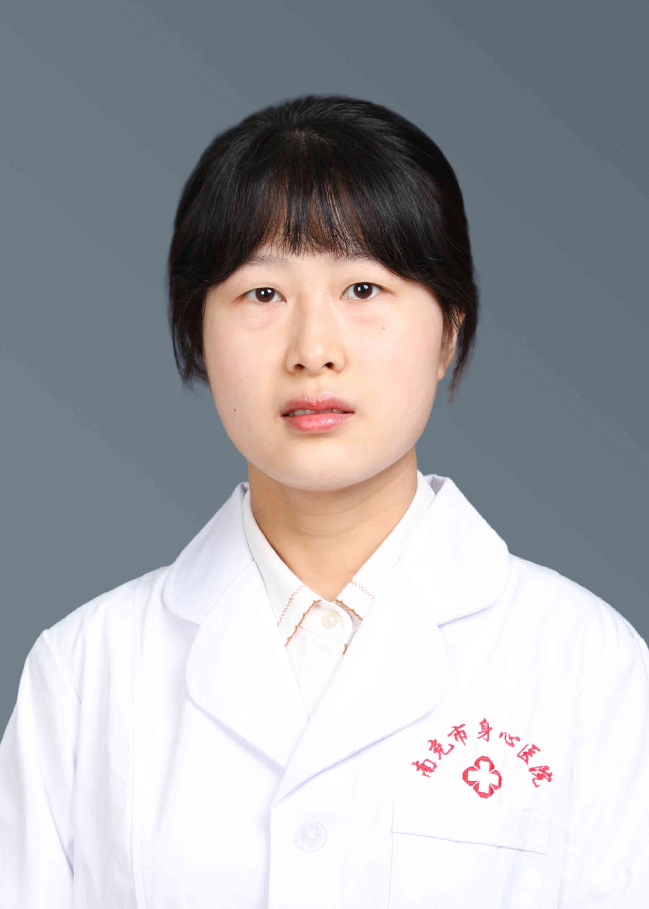 李顯然