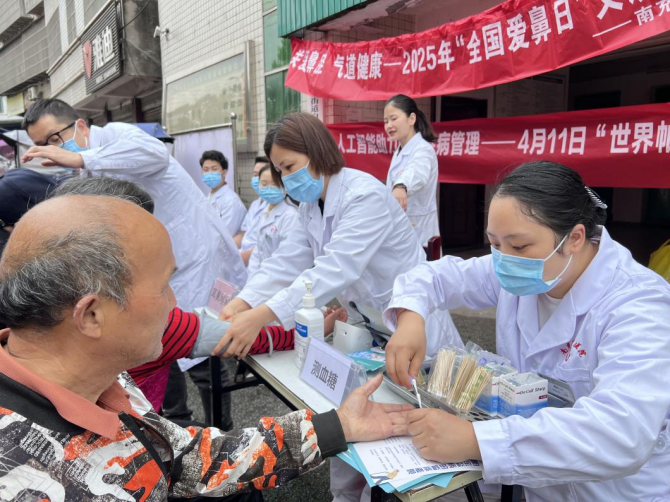 如何正確擤鼻涕？南充市身心醫院指導群眾這樣做