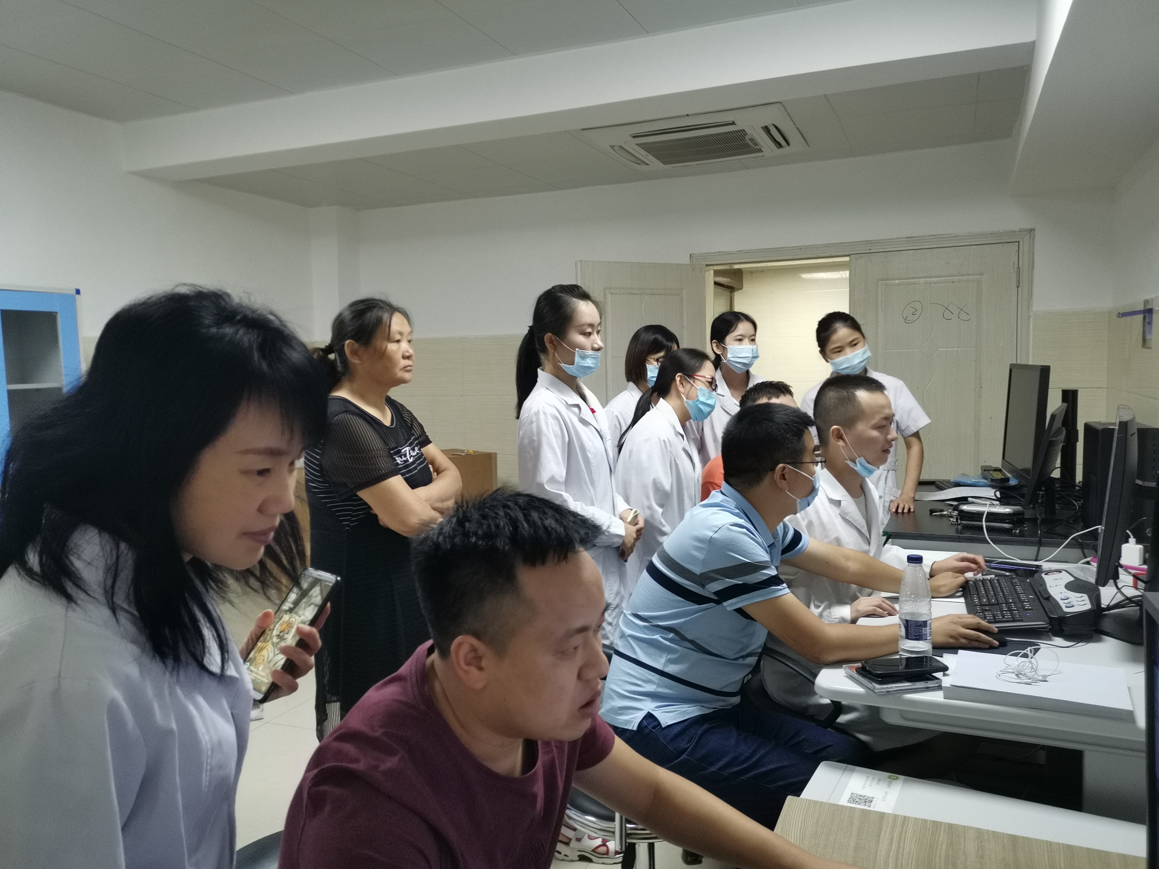 南充市身心醫院磁共振室1.5TMRI初次培訓及試機活動圓滿完成