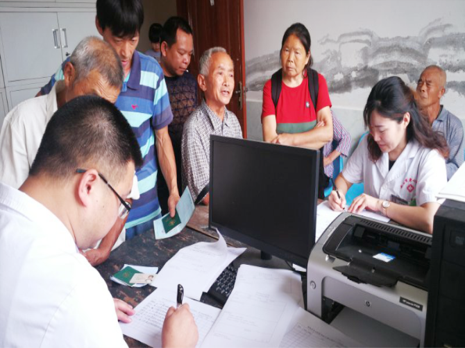 脫貧攻堅，我們在行動--小龍分院赴蓬安貧困精神患者篩查活動